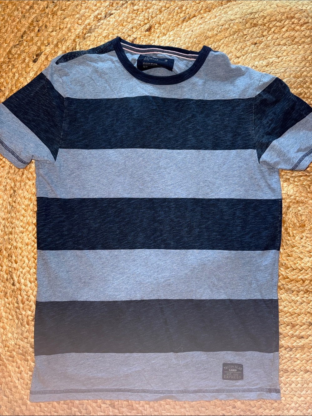 Express Men's Short Sleeve Crewneck Tee - Navy and Light Gray Stripes